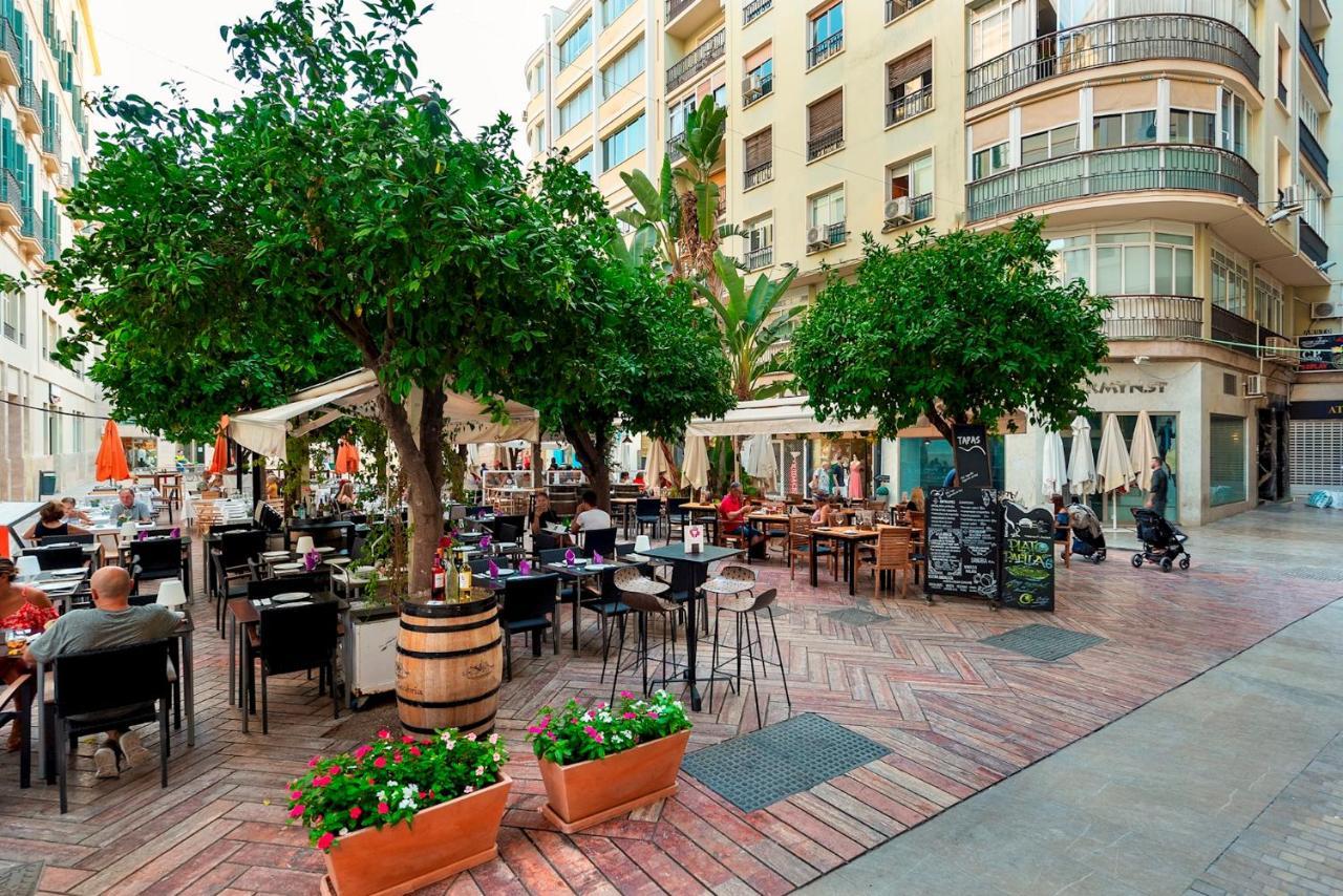 Genteel Home Plaza De Las Flores 马拉加 外观 照片